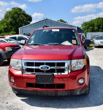 2012 Ford Escape for sale at PINNACLE ROAD AUTOMOTIVE LLC in Moraine OH