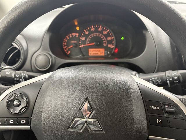 2022 Mitsubishi Mirage LE