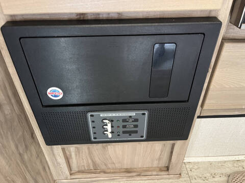 2020 Palomino BACKPACK EDITION