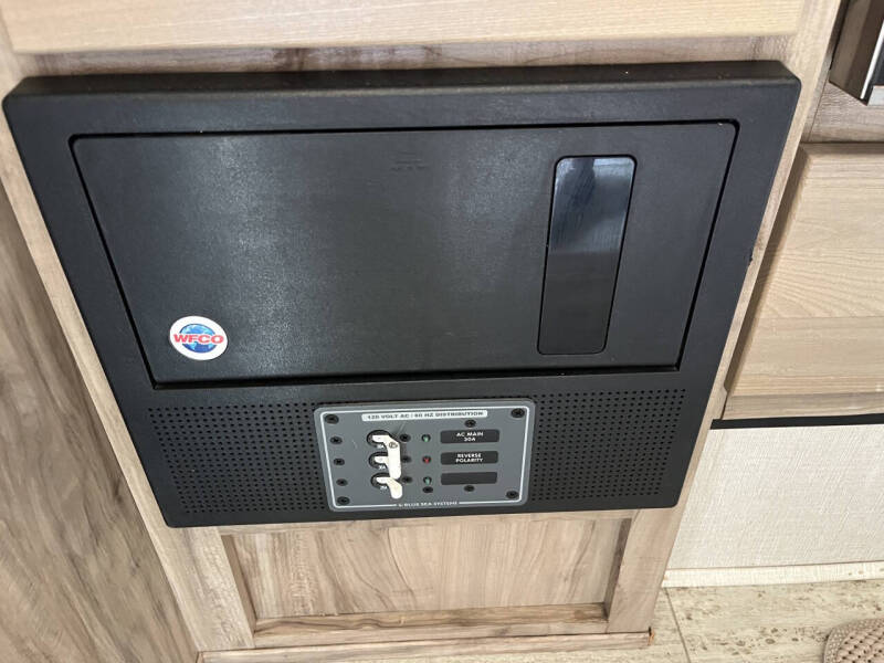 2020 Palomino BACKPACK EDITION