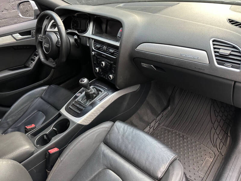 2016 Audi A4 2.0T quattro Premium Plus