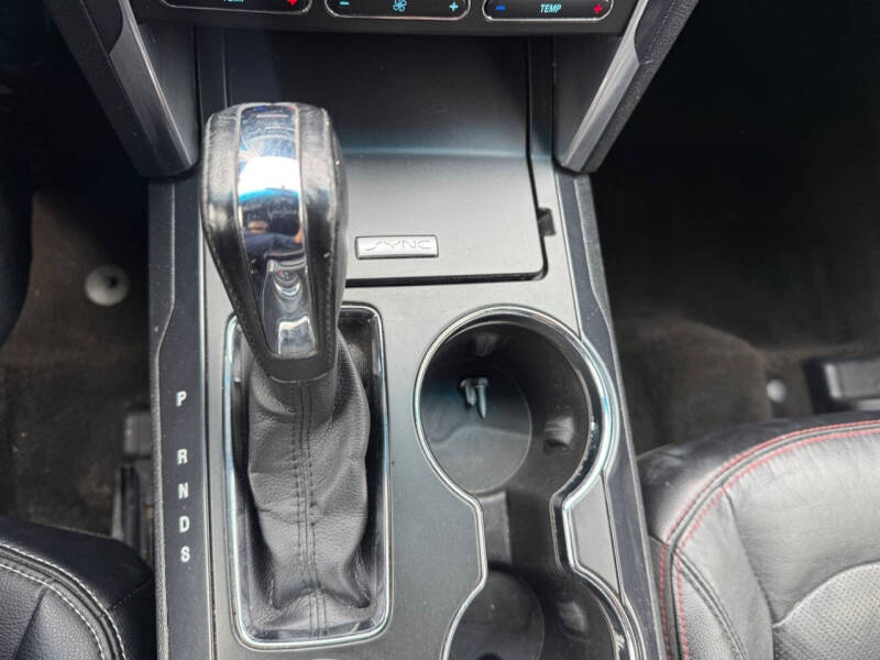 2016 Ford Explorer Sport