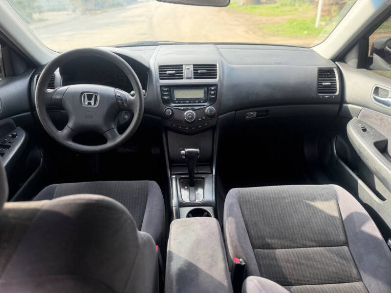 2004 Honda Accord LX