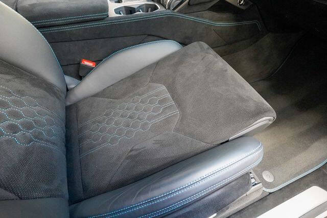 2023 Lamborghini Urus Performante