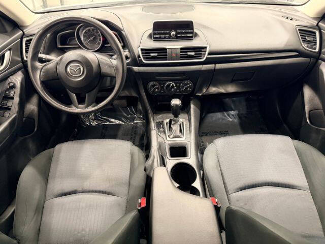 2015 Mazda MAZDA3 i SV