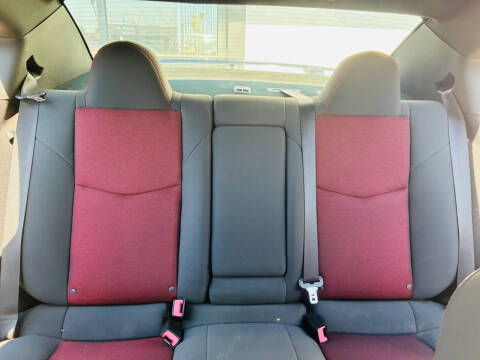 2012 Dodge Avenger SXT Plus