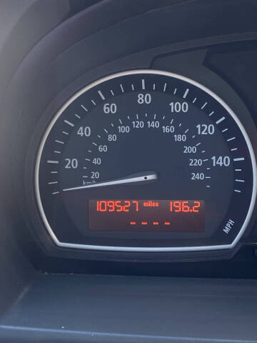 2004 BMW X3 2.5i
