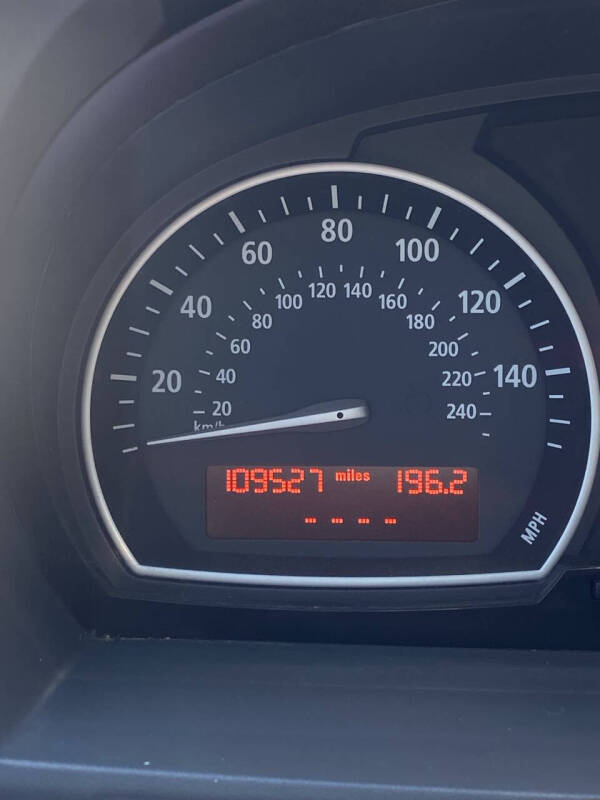 2004 BMW X3 2.5i