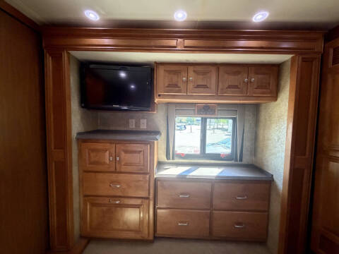 2011 Tiffin Phaeton