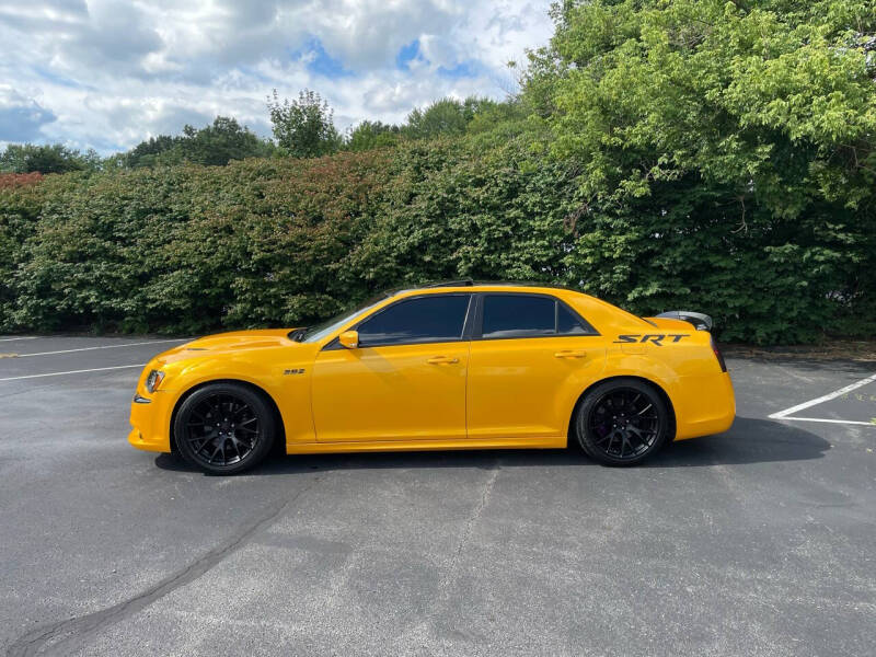 2012 Chrysler 300 SRT8