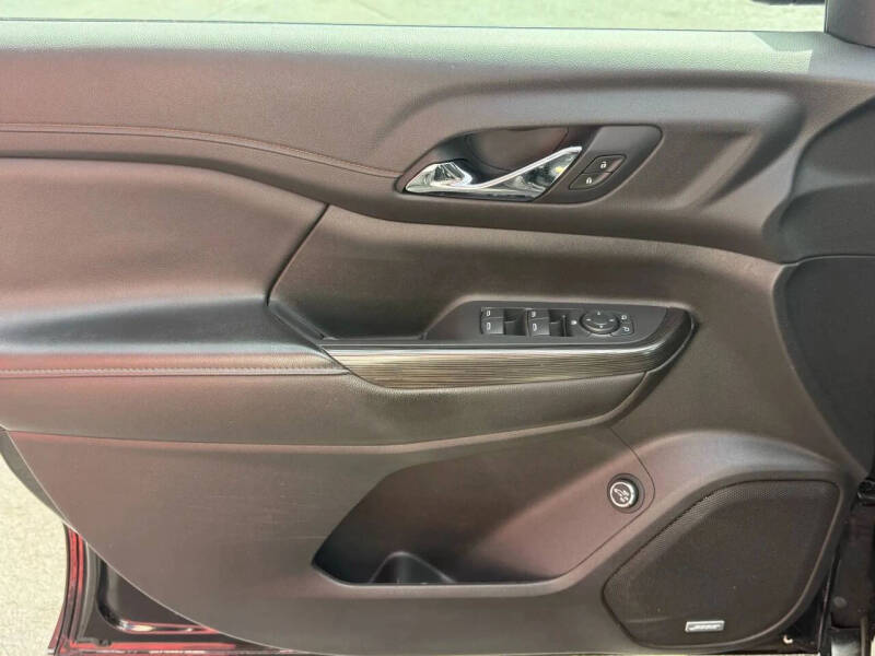 2019 GMC Acadia SLE-2