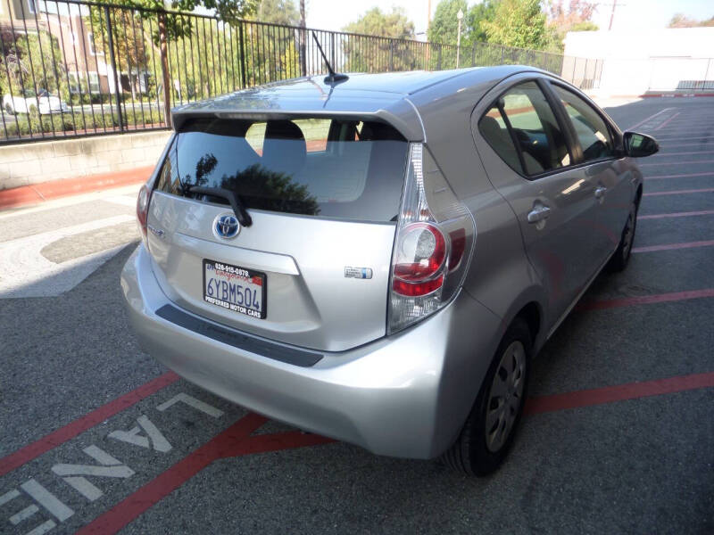 2013 Toyota Prius c One