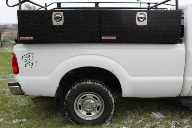 2013 Ford F-250 Super Duty XL photo 4