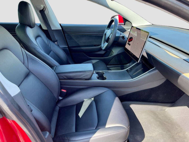 2020 Tesla Model 3 Long Range