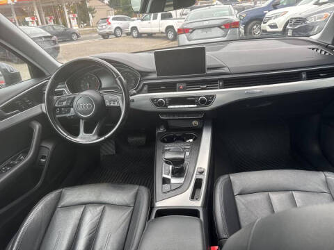 2017 Audi A4 2.0T quattro Premium