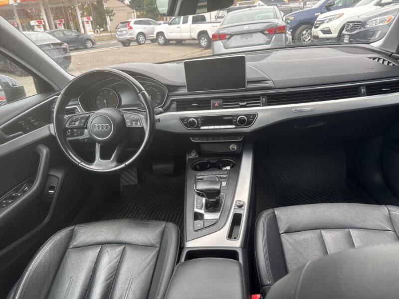 2017 Audi A4 2.0T quattro Premium