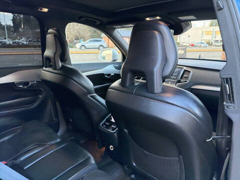 2018 Volvo XC90 T6 R-Design