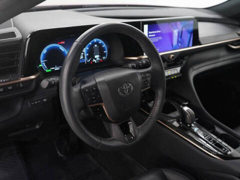 2025 Toyota Crown Signia XLE