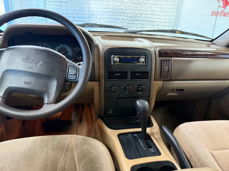 2000 Jeep Grand Cherokee Laredo