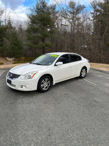 2011 Nissan Altima for sale at Almanzar Auto Sales in Bridgewater MA