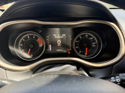 2017 Jeep Cherokee Sport Altitude