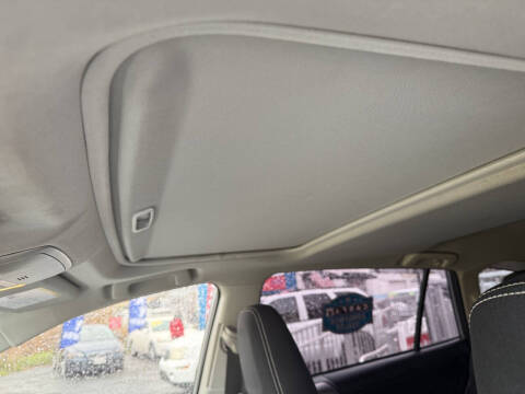 2018 Toyota RAV4 Hybrid XLE