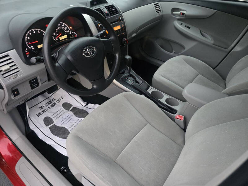 2013 Toyota Corolla LE