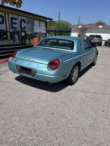 2002 Ford Thunderbird Deluxe