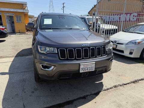 2020 Jeep Grand Cherokee Laredo E