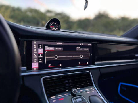 2020 Porsche Panamera GTS