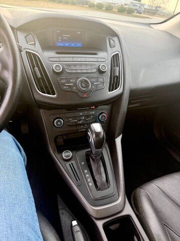 2015 Ford Focus SE