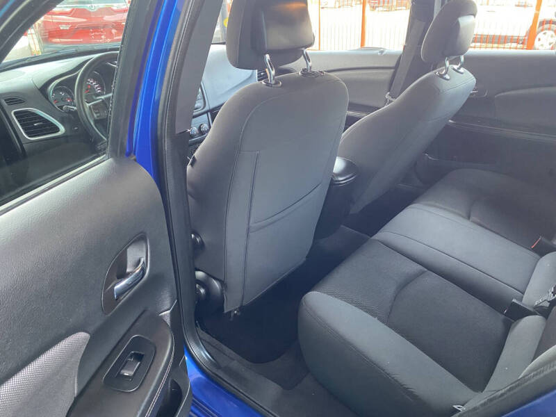 2014 Dodge Avenger SE