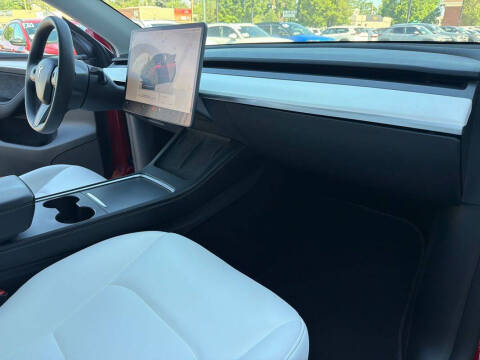 2025 Tesla Model Y Long Range