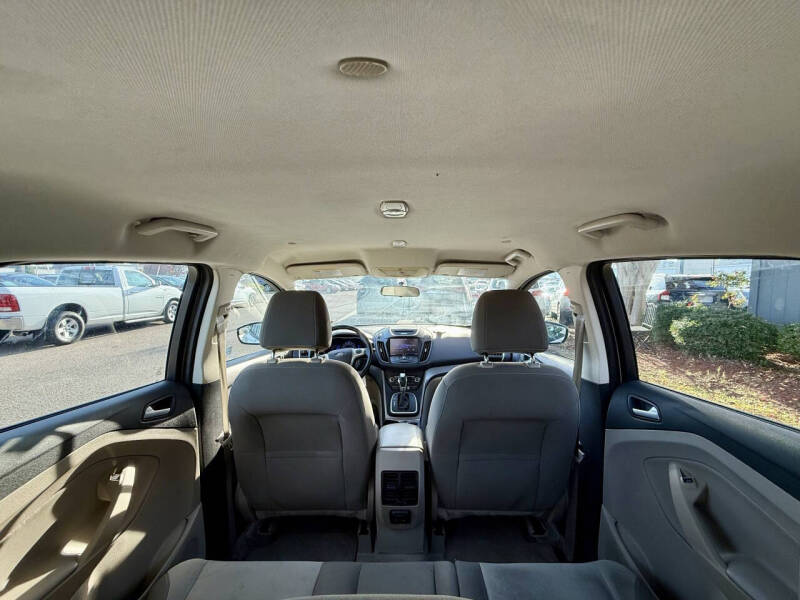 2013 Ford C-MAX Hybrid SE