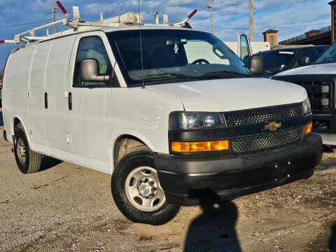 2022 Chevrolet Express 2500