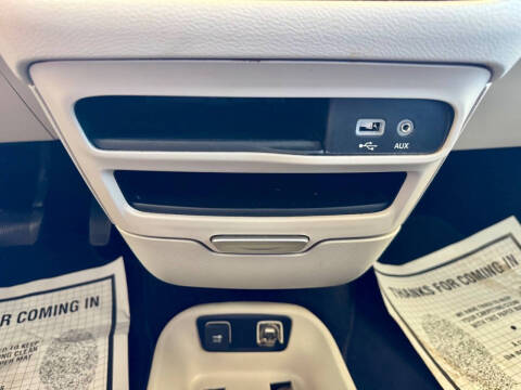 2017 Chrysler Pacifica Touring-L