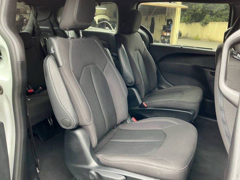 2020 Chrysler Pacifica Hybrid Touring