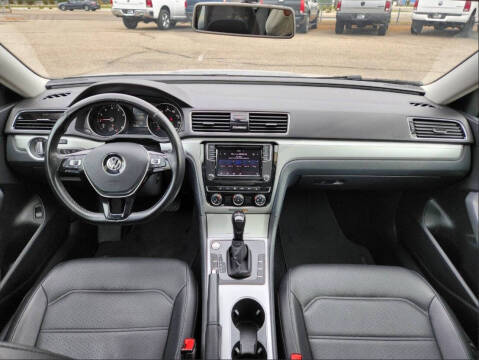 2019 Volkswagen Passat Wolfsburg