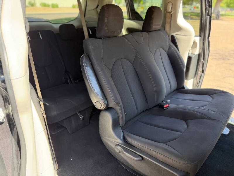 2018 Chrysler Pacifica L