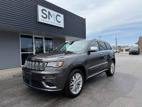 2017 Jeep Grand Cherokee for sale at Springfield Motor Company in Springfield MO