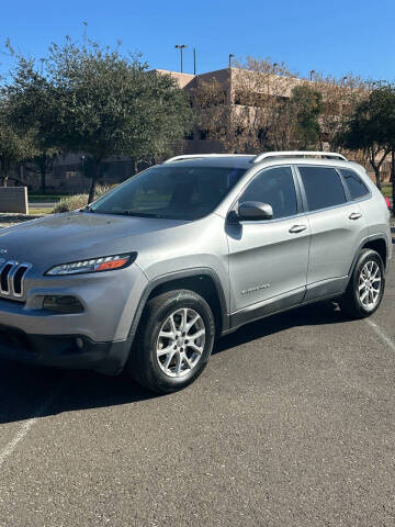 2017 Jeep Cherokee for sale at NICE CAR AUTO SALES, LLC in Tempe AZ