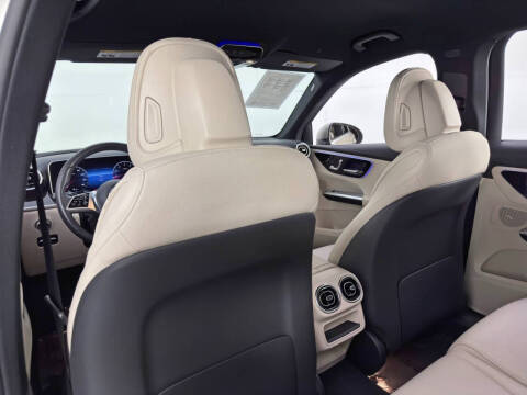 2023 Mercedes-Benz GLC GLC 300