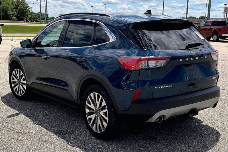 2020 Ford Escape Titanium