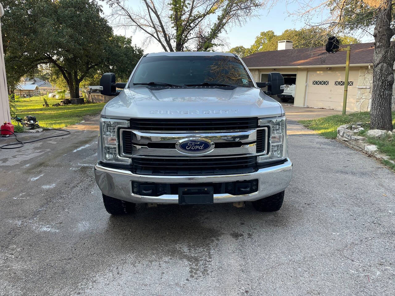 2019 Ford F-250 Super Duty for sale at Sthrn Truck & Auto, LLC. in Weatherford, TX