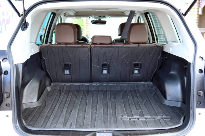 2017 Subaru Forester 2.5i Touring