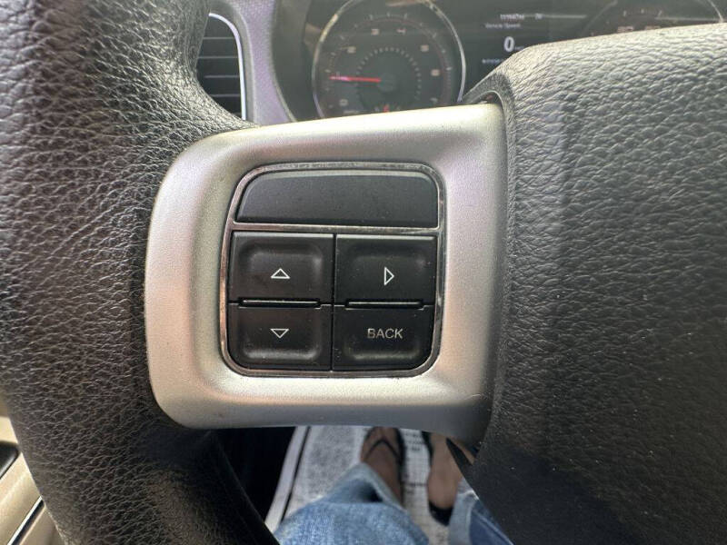 2014 Dodge Charger SE