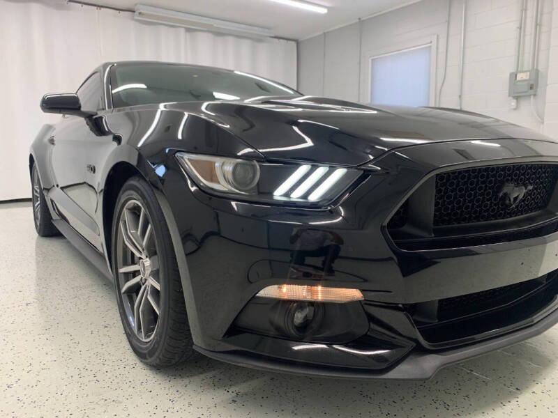 2016 Ford Mustang GT photo 32