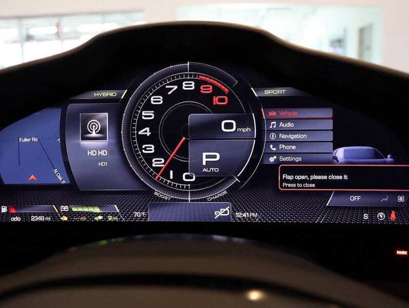 2024 Ferrari 296 GTS