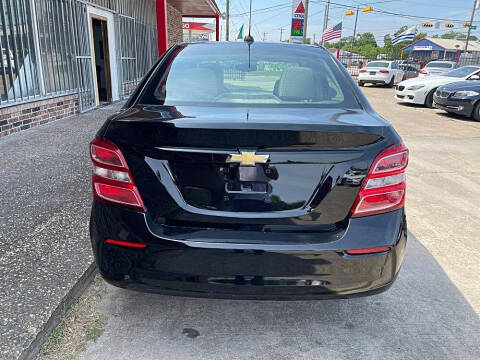 2019 Chevrolet Sonic LS Auto