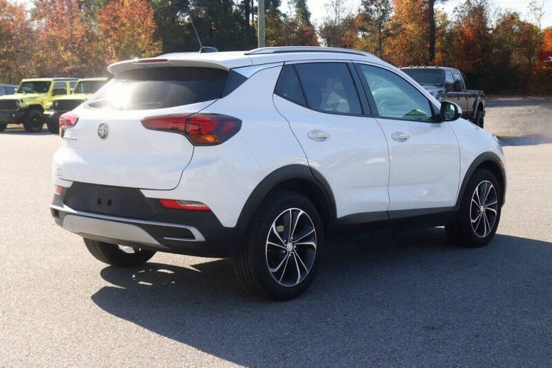 2022 Buick Encore GX Select